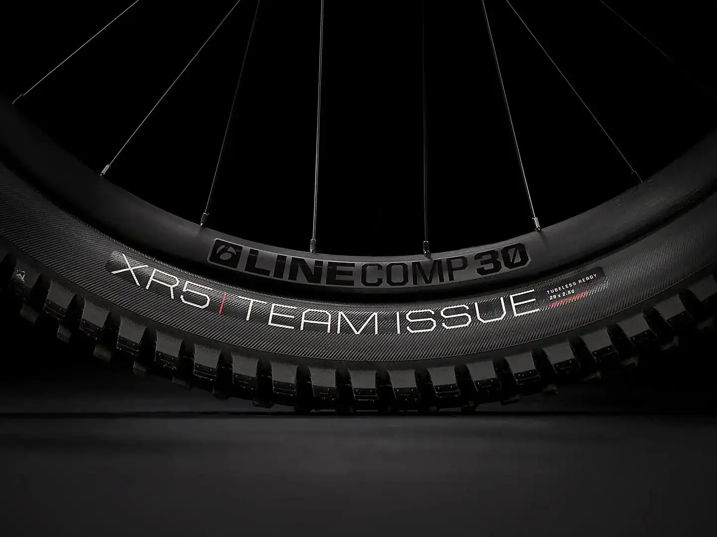 Fuel EX 9.7 Gen 6 - Image 11