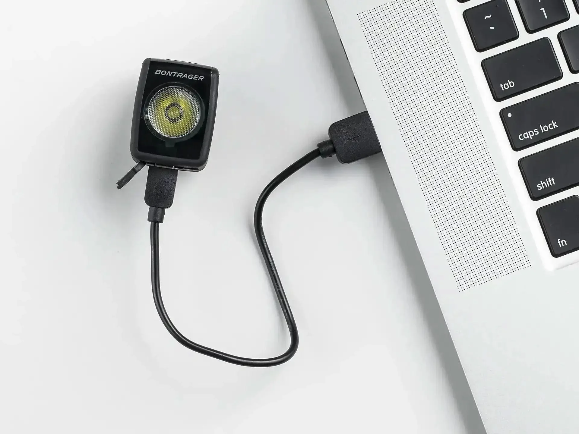 Light Bontrager Ion 200 RT USB Front Bike - Image 3
