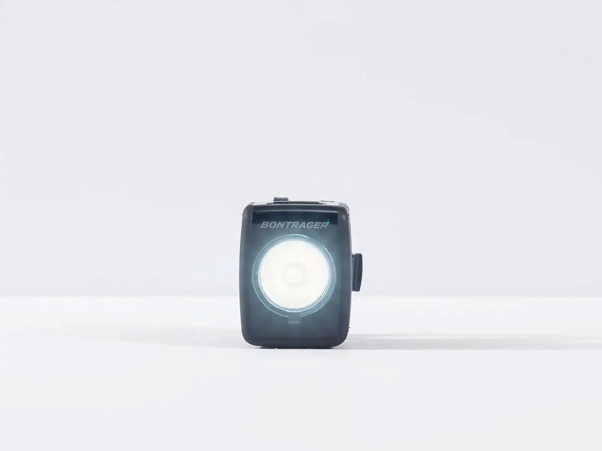 Light Bontrager Ion 200 RT USB Front Bike - Image 5