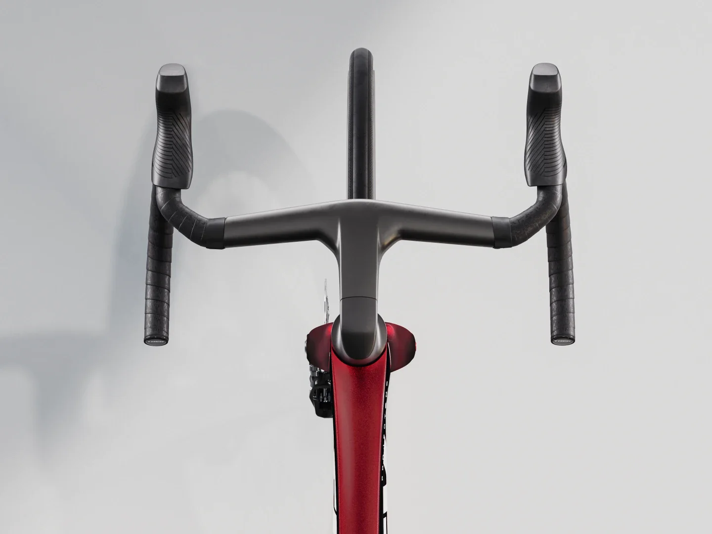 Madone SLR 7 AXS Gen 8 - Image 17