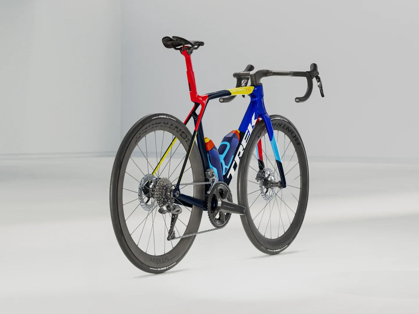 Madone SLR 7 Gen 8 - Image 17