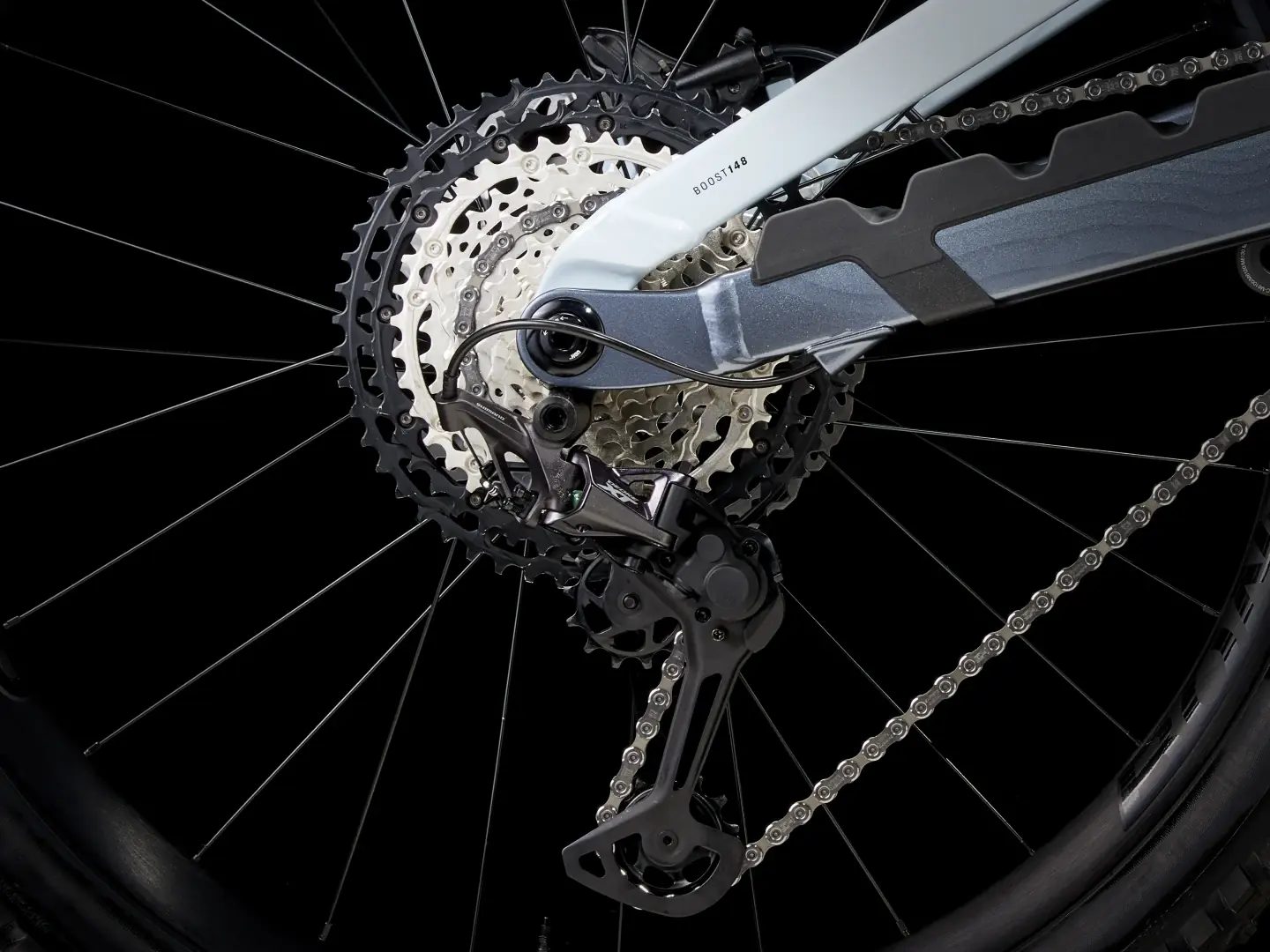 Slash 8 Gen 6 - 2025 - Image 3