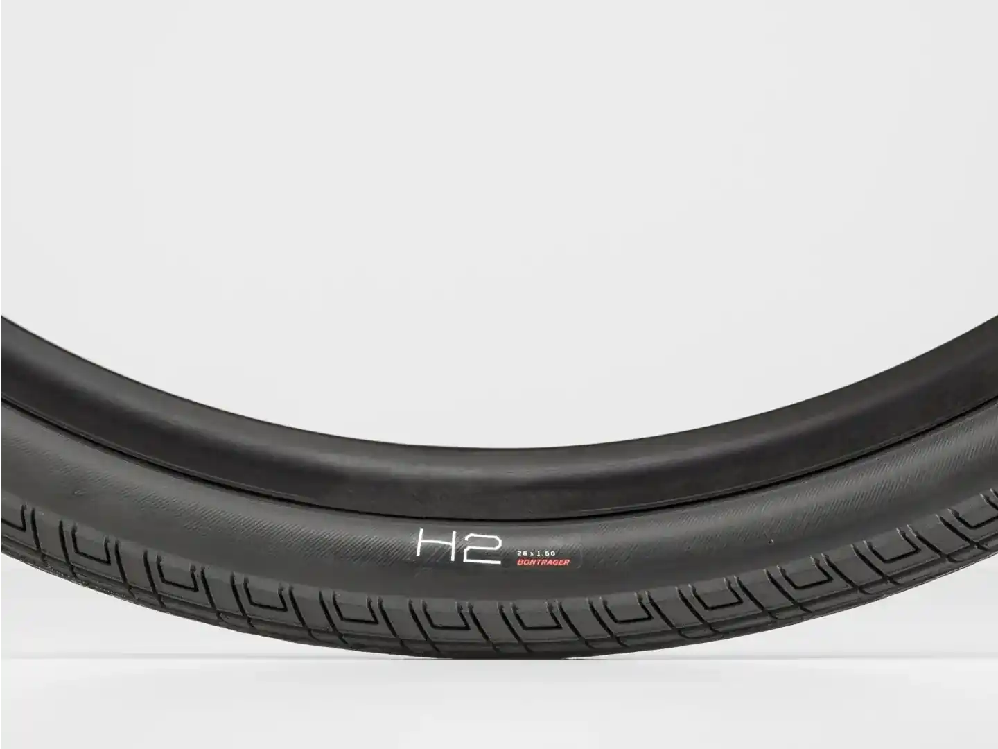 Tyre Bontrager H2 Hybrid - Image 9